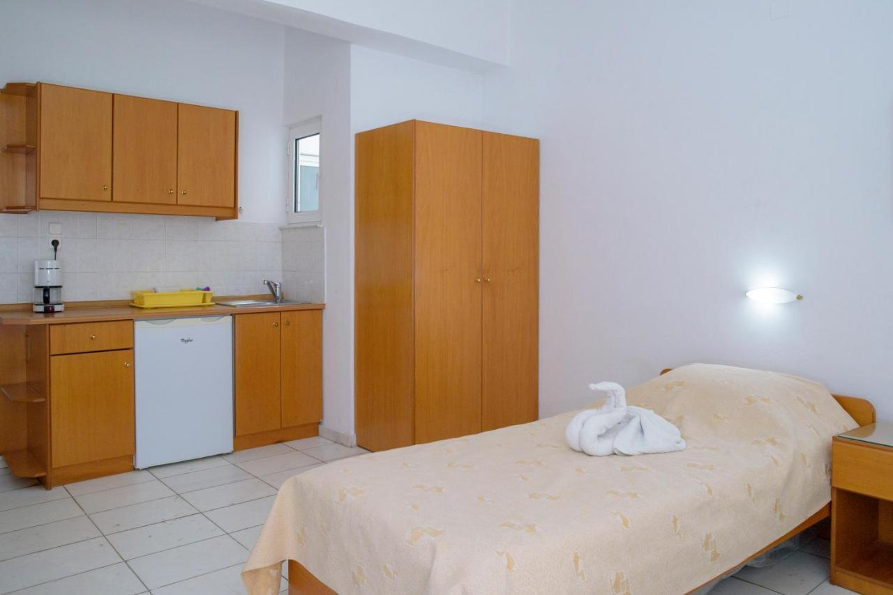 خانيا Stratis Apartments المظهر الخارجي الصورة